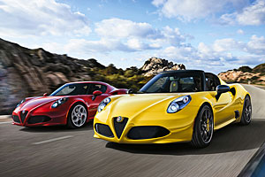Alfa Romeo 4C und 4C Spider (r.)