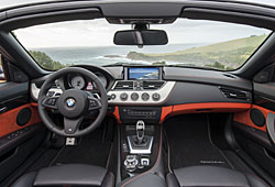 BMW Z4 Innenraum Ausstattung Design Pure Traction