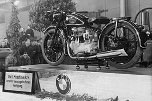 BMW R24
