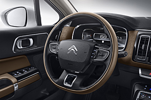 Citroen C6 - Cockpit
