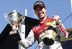 Mike Rockenfeller reichte in Zandvoort ein zweiter Platz zum DTM-Gesamtgewinn