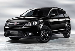 Fiat Freemont Black Code - seitliche Frontansicht