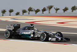 GP Bahrain - Lewis Hamilton auf dem Weg zum Sieg