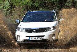 Kia Sorento Modelljahr 2013 Frontansicht