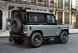 Land Rover Defender Autobiography Limited