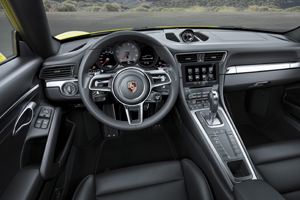 Porsche 911 Carrera 4S - Cockpit