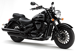 Suzuki VL 800 BL4 Black Edition