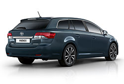 Toyota Avensis Combi - Heckansicht
